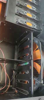 PC bedna/skříň/case Aerocool Big Tower Xpredator Evil Black - 4