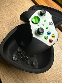 XBOX ELITE 2 ovladač - 4