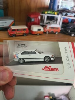 Modely aut 1:64 schuco - 4