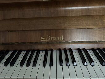 Piano A. Grand - 4