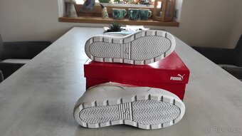 Prodám úplně nové dámské tenisky Puma - 4
