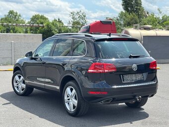 VW Touareg 3.0 TDI / Vzduch /Tažné 3.5t /Webasto / Servis VW - 4