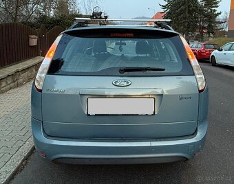Ford Focus 1.6 benzín - 4