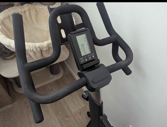 Cyklotrenažér TRINFIT Spin S700i - 4