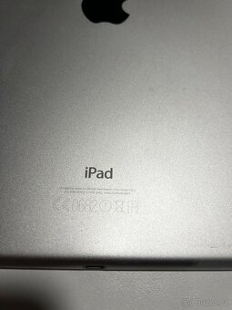 Apple iPad Pro 12,9" 128GB Wi-Fi + Cellular stříbrný - 4