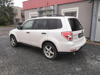 Subaru Forester 2.0 i + LPG Bi-Fuel - 4