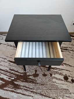 Noční stolek Ikea Hemnes - 4