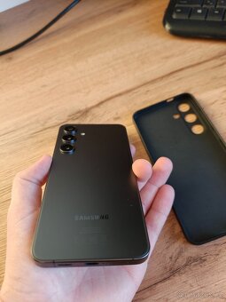 Samsung S24 + 256gb černá - 4