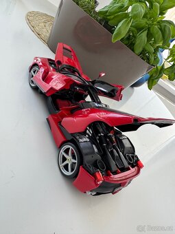 Ferrari autíčko - 4