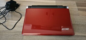 Malý netbook Acer Aspire - 4