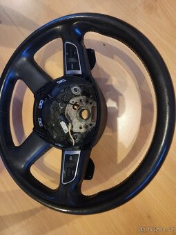 Volant A8 - 4