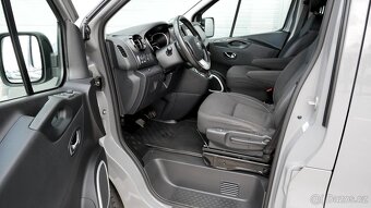 Renault trafic SPACEKLASS 1.6,92KW,7MÍST,111000KM,SPANÍ - 4