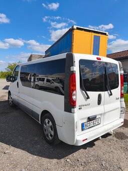 Renault Trafic 2.0 L2H1 Passenger 9 míst - 4