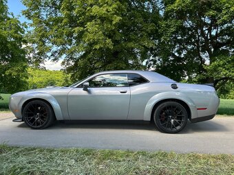 Dodge Challenger R/T Shaker Widebody - 4