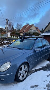 W211 E350i na dily nebo jako celek - 4