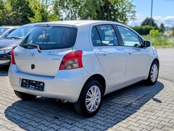 TOYOTA YARIS 1.3VVT-i 64kW EXECUTIVE AUTOMAT - 4