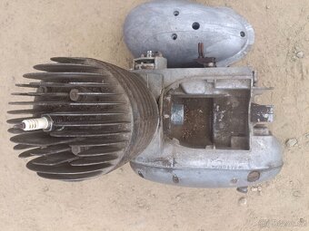 Motor na motocykl jawa čz 125 175 355 356 450 polomotor - 4