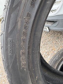 Letní pneu 235/45 R18 - 4