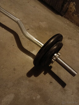cinka na posilovani bicepsu, SZ-cinka - 4