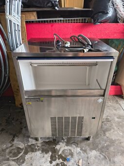 Výrobník kostkového ledu RM Gastro IMC 8040 A HC - 4