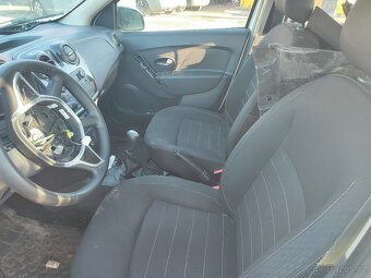 Dacia Sandero č. 994 - 4