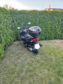 Honda PCX 125 CZ - 4