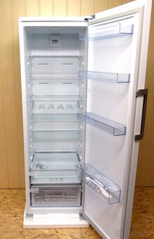 CHLADNIČKA BEKO 185 cm, ZÁRUKA RSNE445E3 - 4