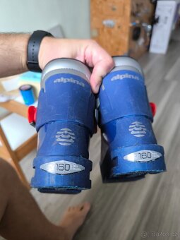 Lyžarske  boty Alpina pro nejmenší lyžaře 25. - 4