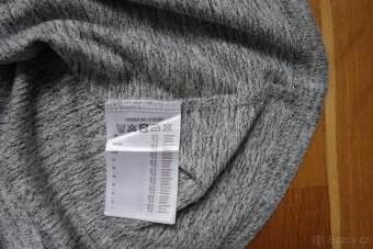 Dívčí šedá mikina s kapucí a flitry vel.146/152 - 4