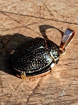 Zlatý přívěsek Skarab - 4