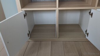 Policové díky IKEA KALLAX vz. bíle moř. dub s vložkami - 4