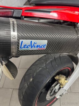 Aprilia Dorsoduro 1200 - 4