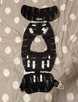 Chránič páteře UFO 160-175cm - 4