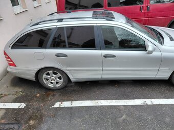 Mercedes Benz 200cdi combi - 4