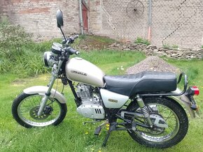 Prodám Suzuki GN 125 - 4