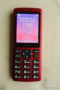 Mobilní telefon + Sim karta Vodafone - 4
