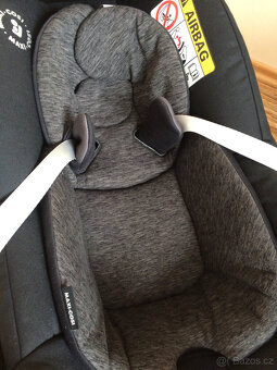 Maxi-Cosi Pebble Pro i-Size Essential Black - 4