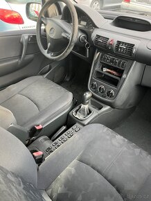 Mercedes-Benz Vaneo - 4