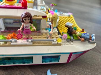 Lego Friends 41317 Katamarán Sunshine - 4