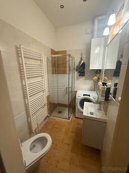 Rekonstrukce bytů a koupelen – Praha - 4