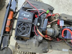 Prodám RC 1:10 Crawler auto na dálkové ovládání - 4