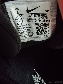 NIKE AIR MORE UPTEMPO '96 Vel 38,5 - 4