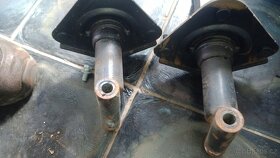 Tlumič nárazů zadní BMW X5 E53 8402331 - 4