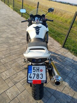 Suzuki GSX650F - 4