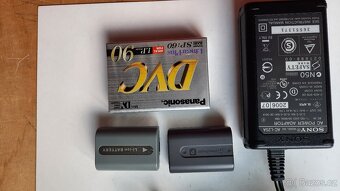 Příslušenstvi k videokamerám Sony DCR, řady HC - 4