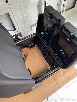 Prodám novou dvojsedačku MAN TGE / VW Crafter (od r. 2017) - 4