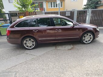 Skoda Superb combi 2.0 TDI 125kw - 4