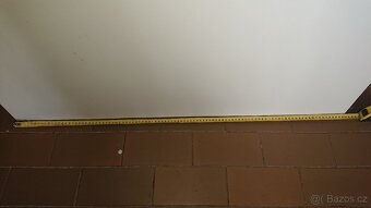 Deska stolu bila 120x100cm - 4