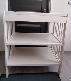 Přebalovací pult - 4