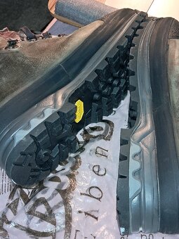 Turistické pohory Meindl vel.41-42 kožené, šíře H - 4